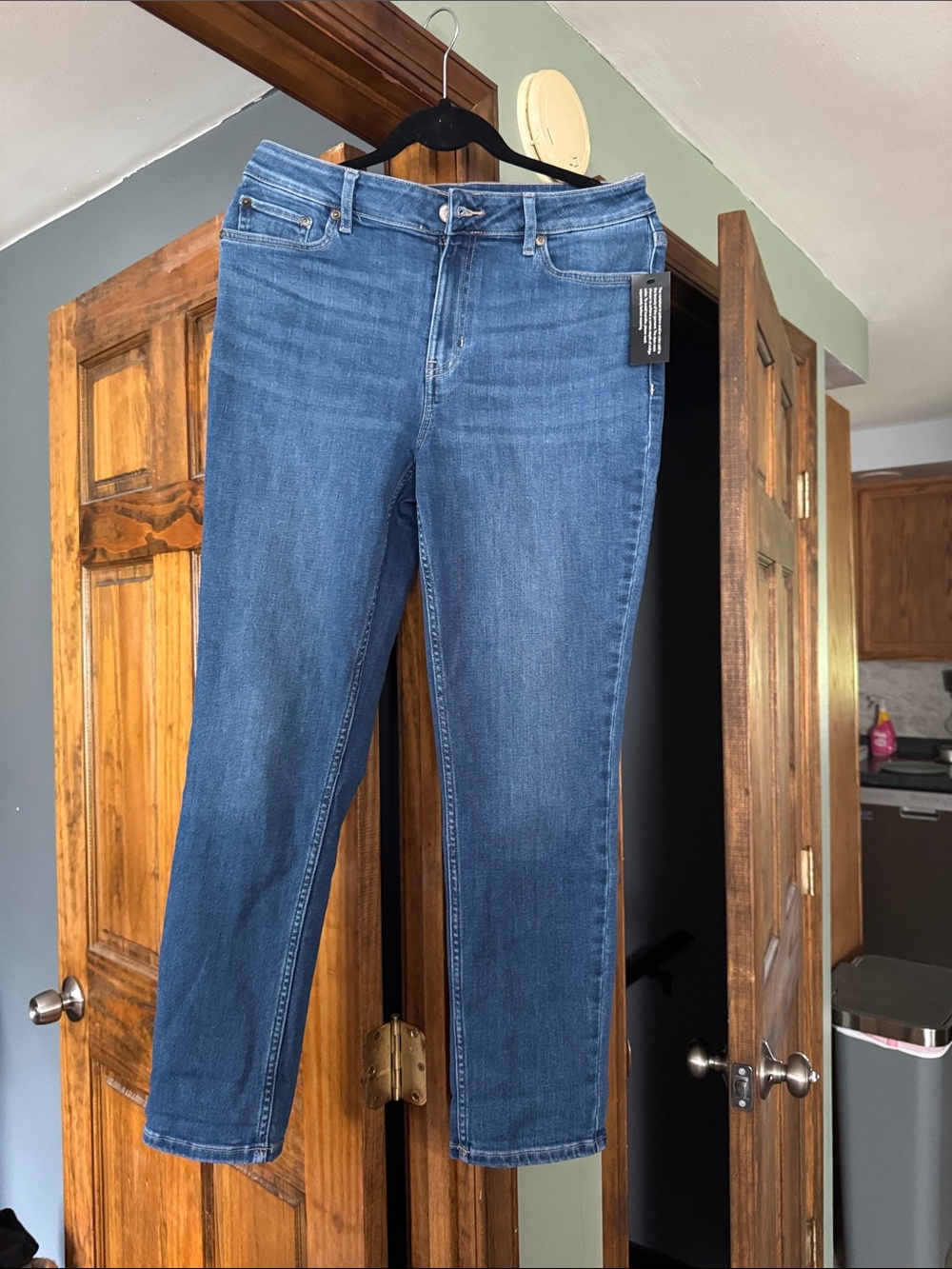 Martha Stewart Women's Medium Blue Straight-Leg Jeans